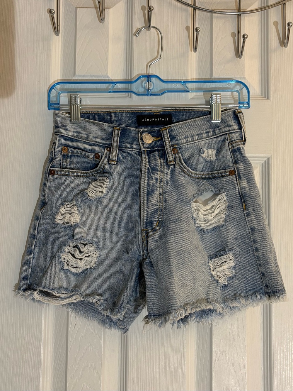 Aeropostale 90s High Rise Cut-Off Denim Shorts Distressed Womens Size 00 Light.